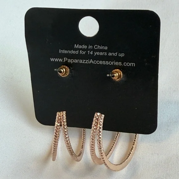 Paparazzi Rose Gold Double Hoop Earrings - Picture 5 of 5